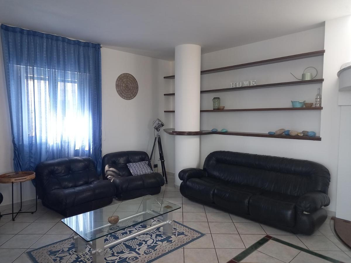 Villa Acquamarina กาลาเซตตา ภายนอก รูปภาพ